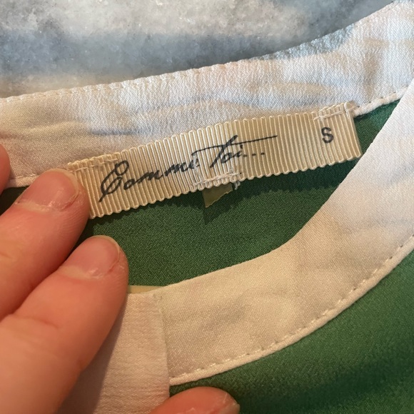 ModCloth peekaboo bow blouse light green and white - Picture 5 of 6